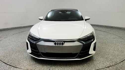 2022 Audi e-tron GT Premium Plus
