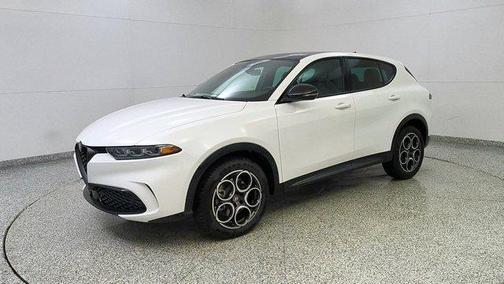 2025 Alfa Romeo Tonale Base