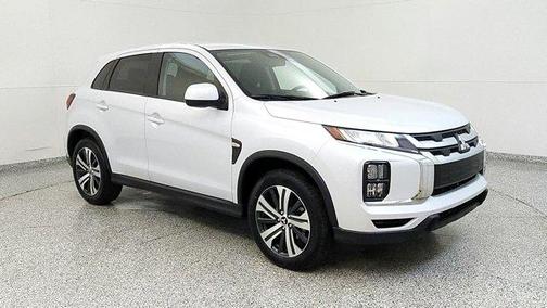 2025 Mitsubishi Outlander Sport ES