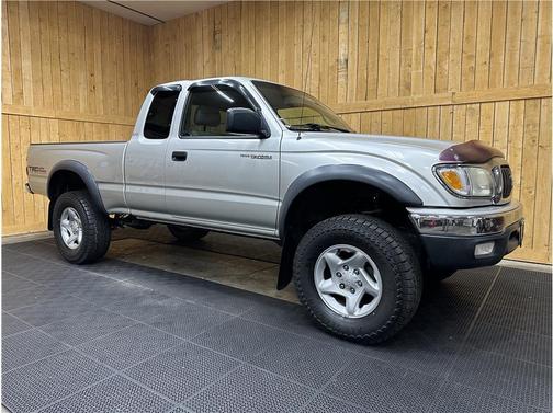 2004 Toyota Tacoma Xtracab