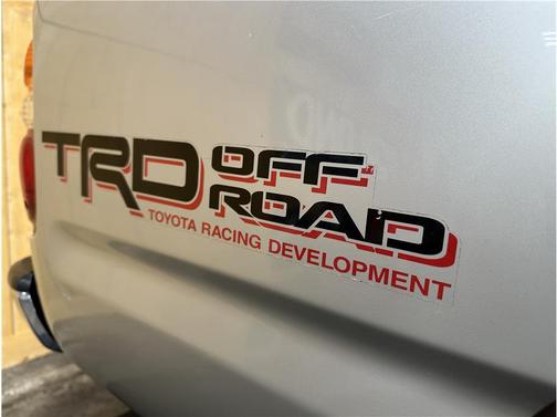 2004 Toyota Tacoma Xtracab
