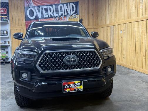 Black 2018 Toyota Tacoma TRD Sport