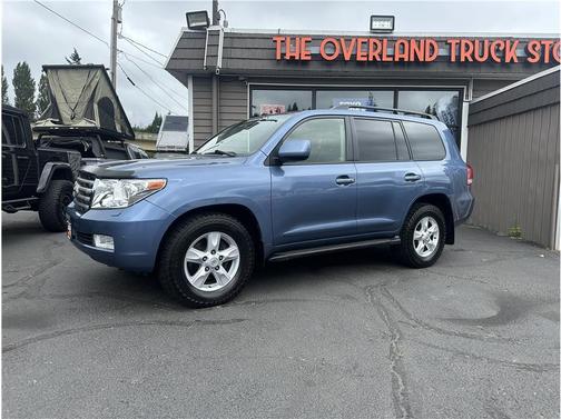 2011 Toyota Land Cruiser V8