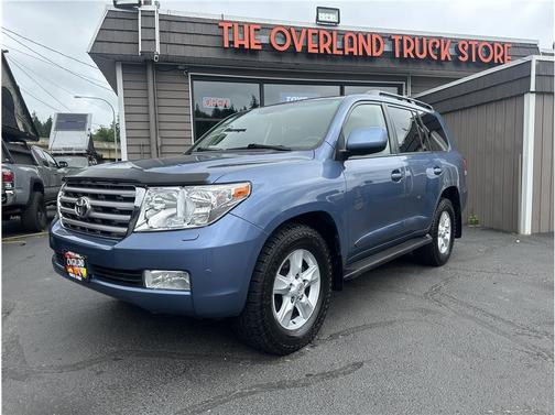 2011 Toyota Land Cruiser V8