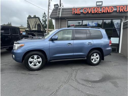 2011 Toyota Land Cruiser V8