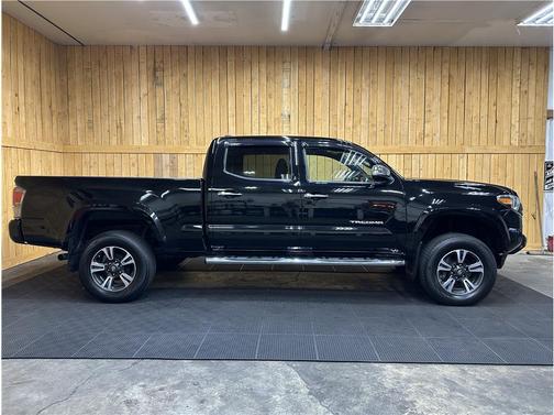 2017 Toyota Tacoma Limited