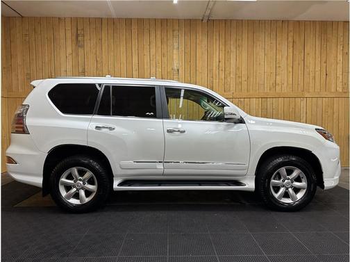 2017 Lexus GX 460 Base