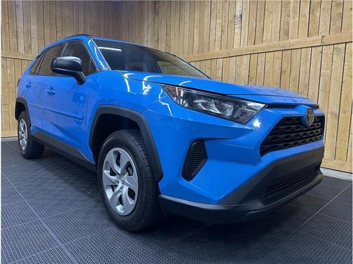 2019 Toyota RAV4 LE