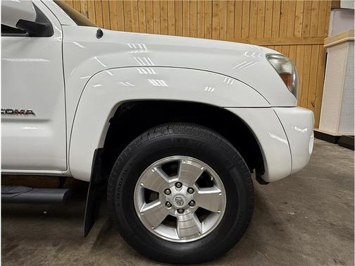 White 2010 Toyota Tacoma Double Cab