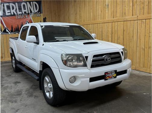 White 2010 Toyota Tacoma Double Cab