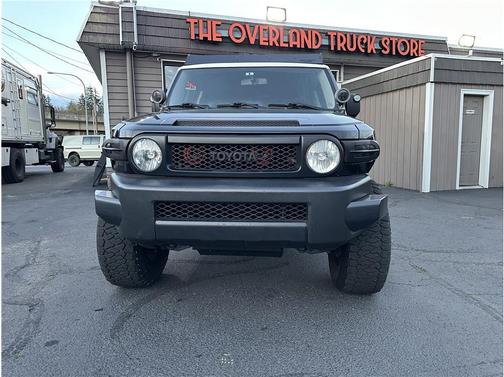 2012 Toyota FJ Cruiser Base
