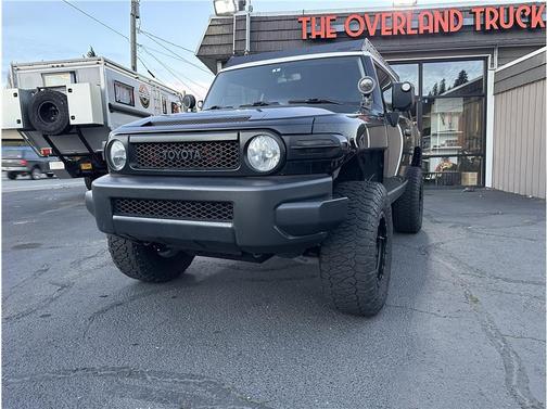 2012 Toyota FJ Cruiser Base