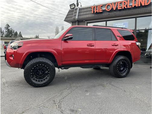 2020 Toyota 4Runner TRD OFF-ROAD LOCKER LIFTED