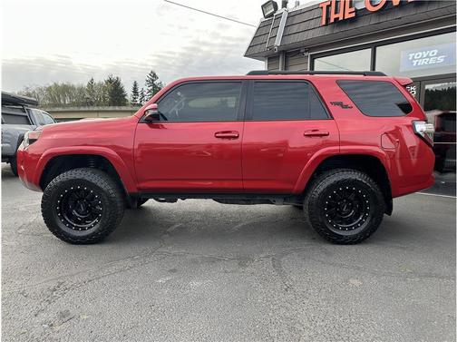 2020 Toyota 4Runner TRD OFF-ROAD LOCKER LIFTED