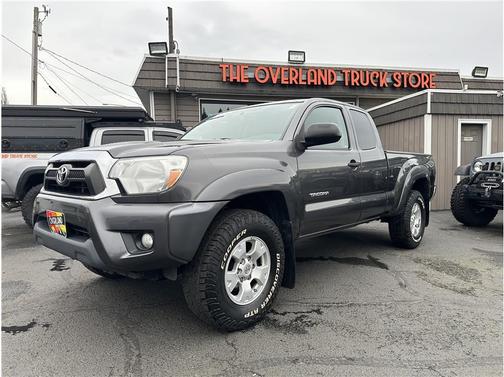 2013 Toyota Tacoma Base V6 (M6)