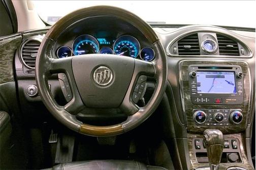 Photo 4 of 34 of 2014 Buick Enclave Leather