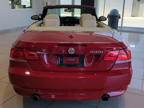 2009 BMW 335 335i