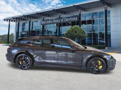 2023 Porsche Taycan Cross Turismo Turbo