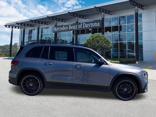 2023 Mercedes-Benz GLB 250 