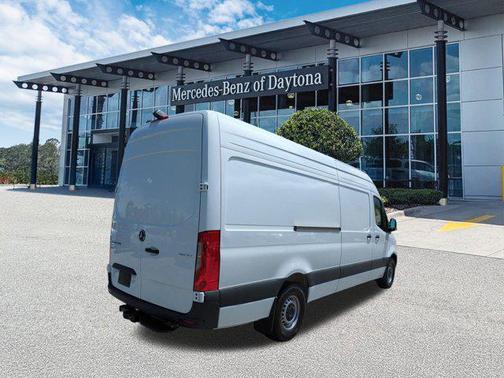 2025 Mercedes-Benz Sprinter 2500 High Roof
