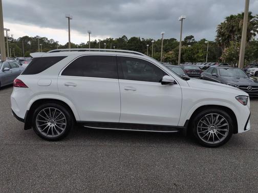 Polar White 2024 Mercedes-Benz GLE 450 4MATIC