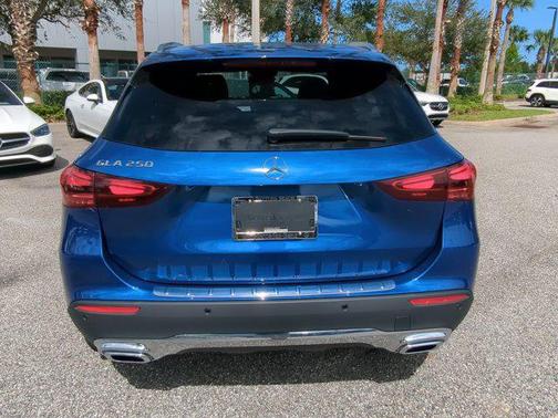 2025 Mercedes-Benz GLA 250 4MATIC