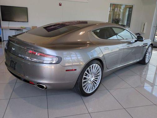 2011 Aston Martin Rapide Base