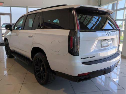 2022 Cadillac Escalade Sport