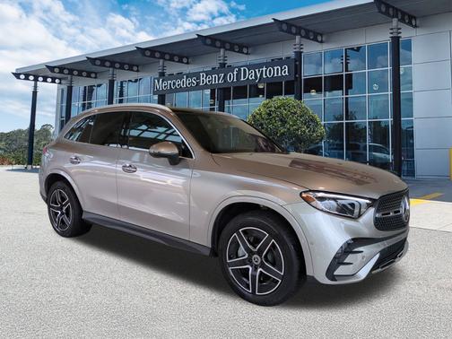 2024 Mercedes-Benz GLC 300 