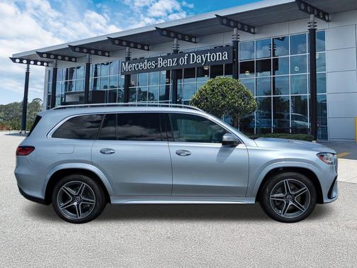 2024 Mercedes-Benz GLS 450 