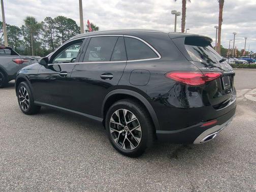 2025 Mercedes-Benz GLC 350e Base