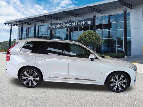2025 Volvo XC90 B6 Ultra