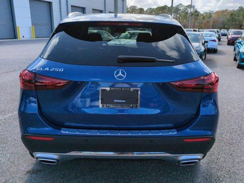 2025 Mercedes-Benz GLA 250 4MATIC
