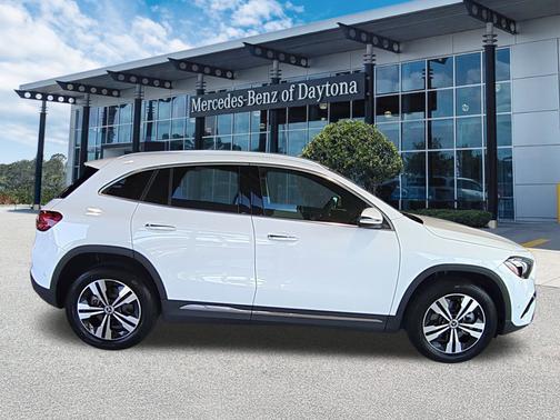 2025 Mercedes-Benz GLA 250 