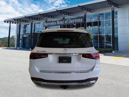 2025 Mercedes-Benz GLS 580 4MATIC