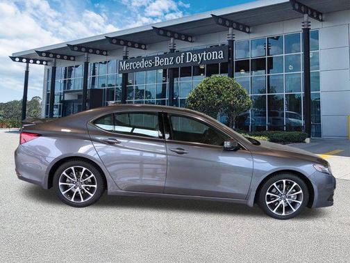 2017 Acura TLX w/Technology Package