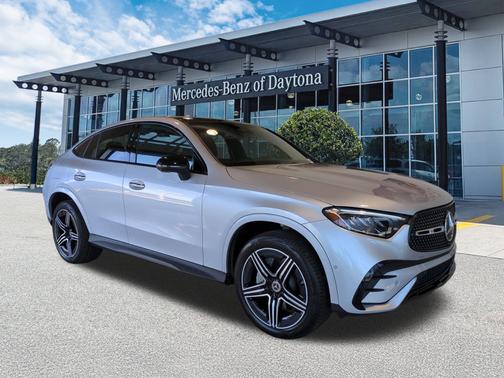 2024 Mercedes-Benz GLC 300 