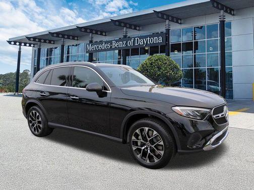 2025 Mercedes-Benz GLC 350e Base