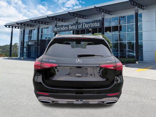 2025 Mercedes-Benz GLC 350e Base