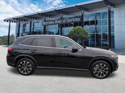2025 Mercedes-Benz GLC 350e Base