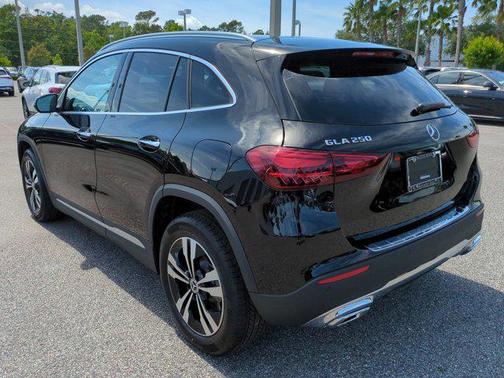 2025 Mercedes-Benz GLA 250 4MATIC
