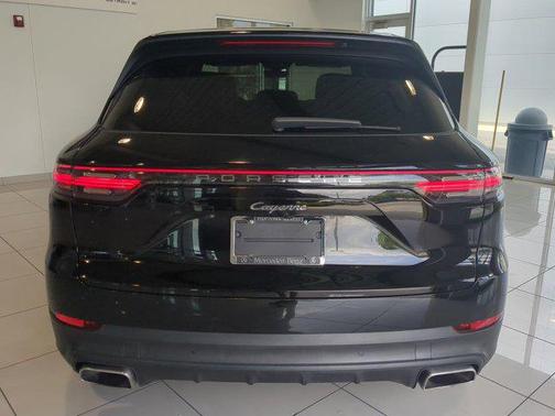 2020 Porsche Cayenne Base