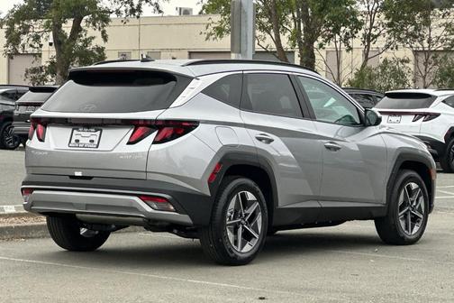 2025 Hyundai TUCSON Plug-In Hybrid SEL