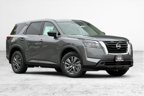 2025 Nissan Pathfinder S