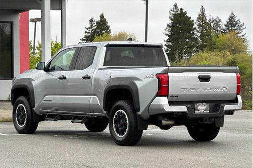 2024 Toyota Tacoma TRD Off Road
