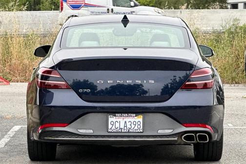 2023 Genesis G70 2.0T