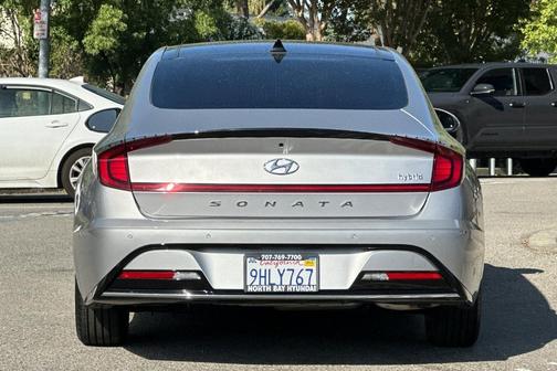2023 Hyundai SONATA Hybrid Limited