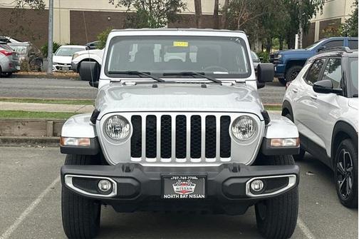 2023 Jeep Gladiator Sport
