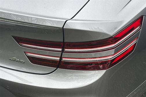 2025 Genesis G80 2.5T