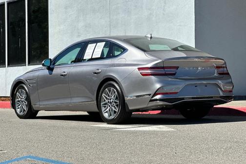 2025 Genesis G80 2.5T